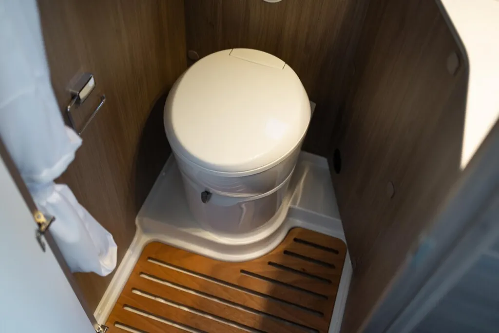 Bild 16: Wohnmobil für 4 Personen in Bamberg mieten