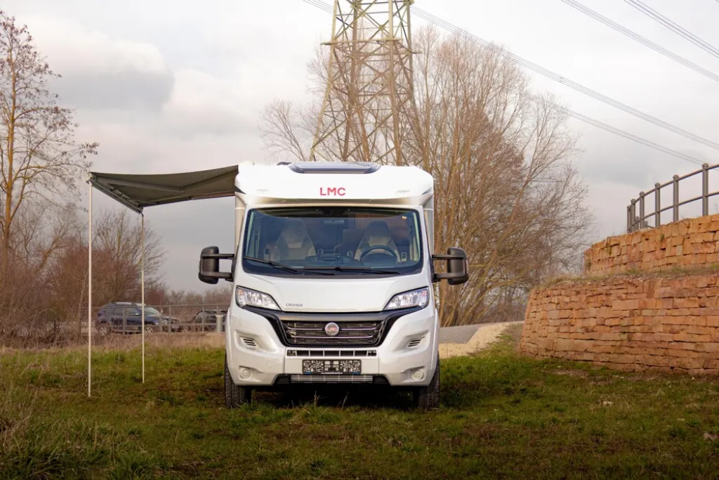 Bild 4: Wohnmobil von LMC mieten in Bamberg
