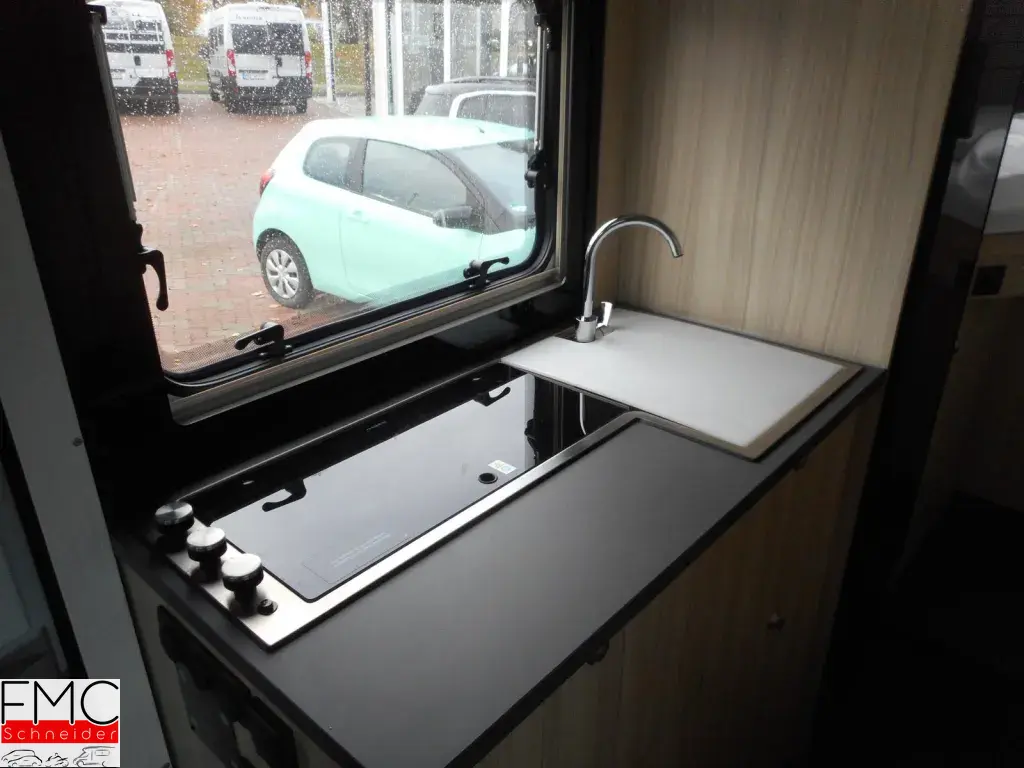 Bild 18: Wohnmobil mieten in Halberstadt Bild 18: Wohnmobil mieten in Halberstadt