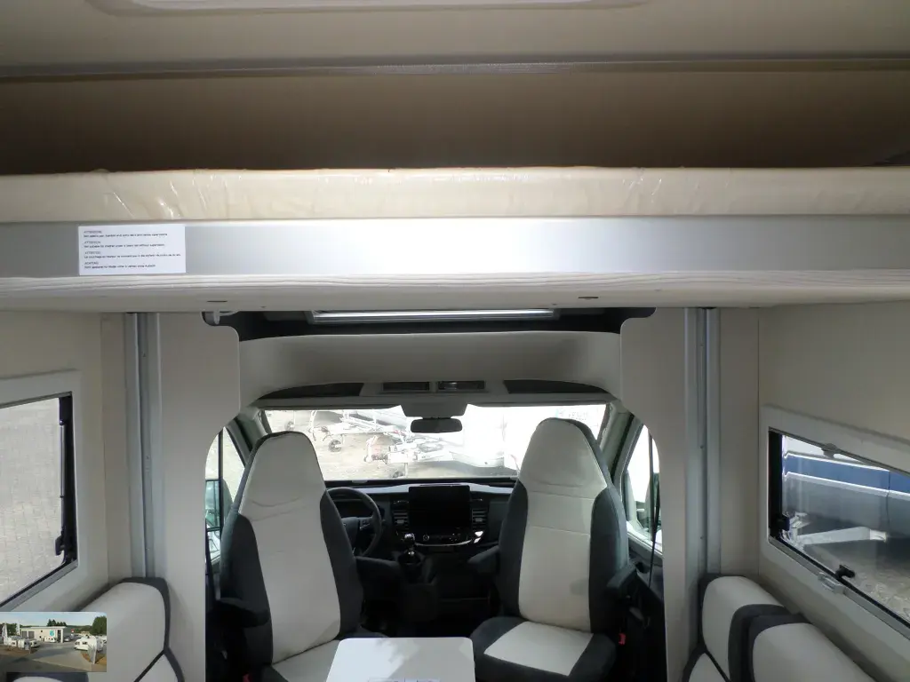 Bild 29: Wohnmobil in Blomberg online mieten