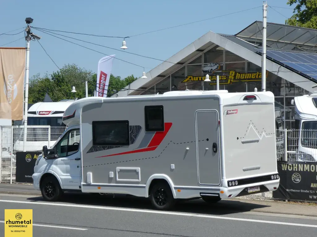 Bild 11: Challenger mieten in Katlenburg