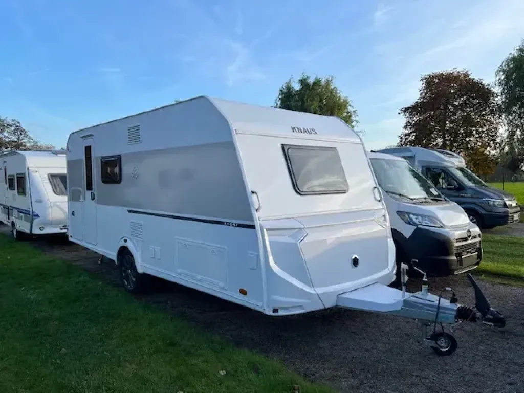 Bild 4: Wohnwagen von Knaus mieten in Stemwede Bild 4: Wohnwagen von Knaus mieten in Stemwede