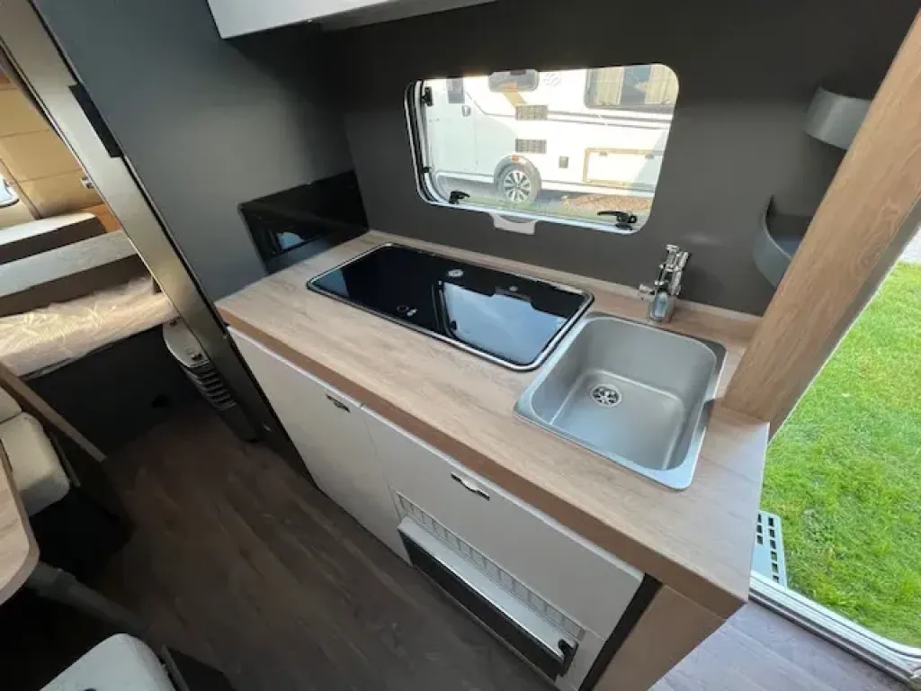 Bild 12: Wohnwagen von Knaus mieten in Stemwede Bild 12: Wohnwagen von Knaus mieten in Stemwede