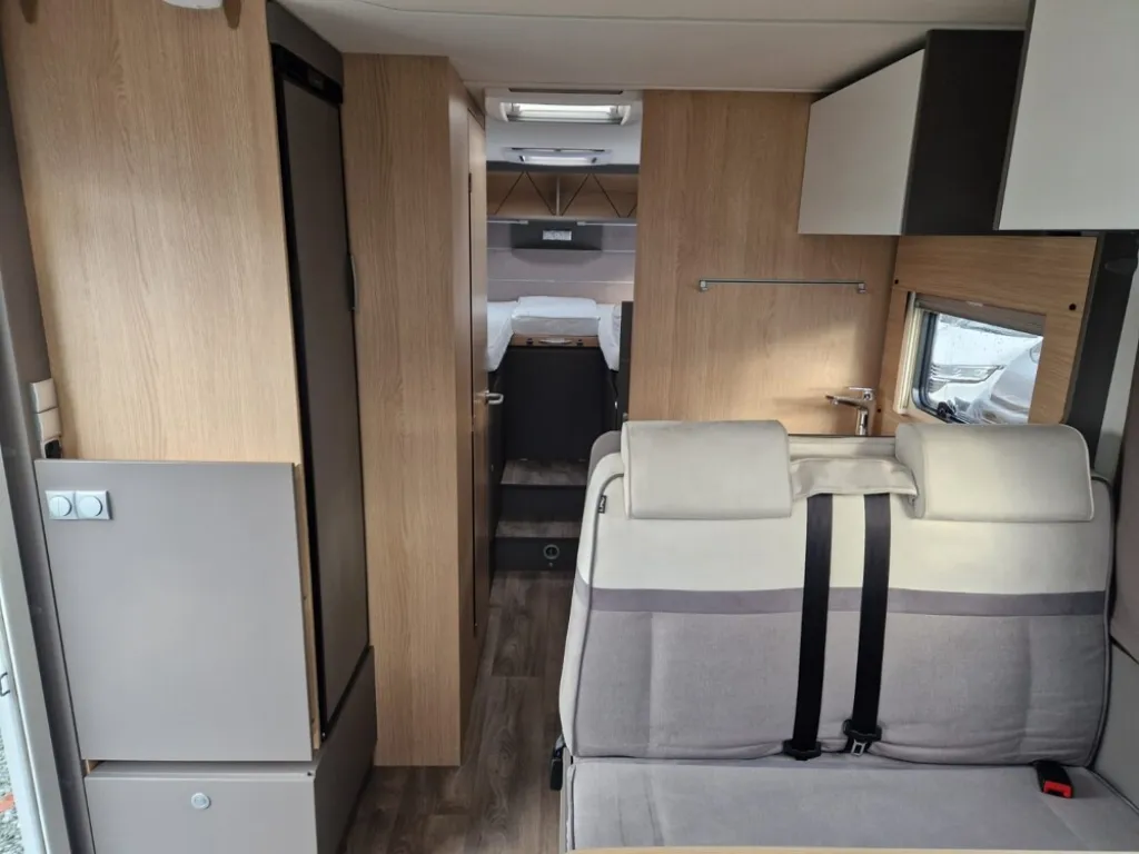 Bild 12: Wohnmobil von LMC mieten in Bamberg