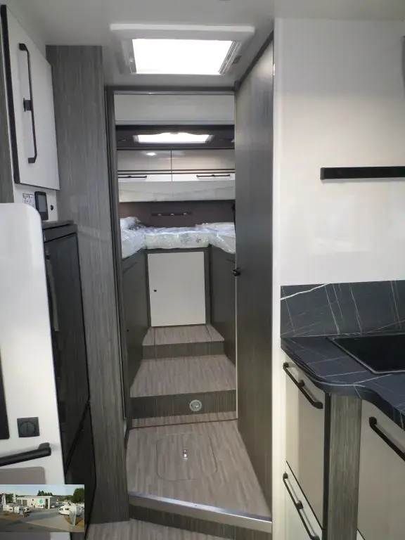 Bild 15: Forster Wohnmobil in Blomberg mieten