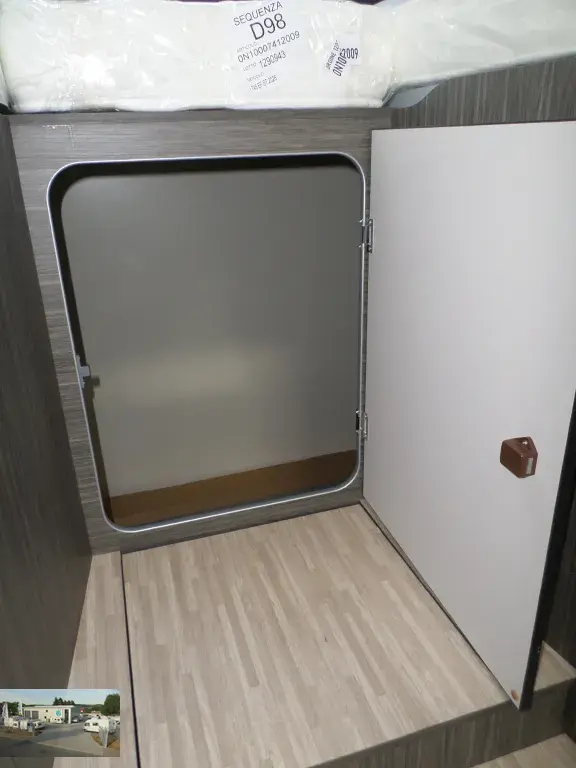 Bild 21: Wohnmobil in Blomberg online mieten