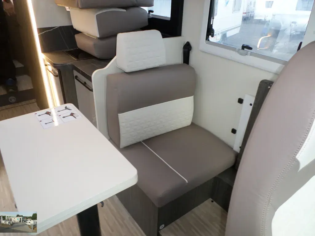 Bild 53: Wohnmobil in Blomberg online mieten Bild 53: Wohnmobil in Blomberg online mieten