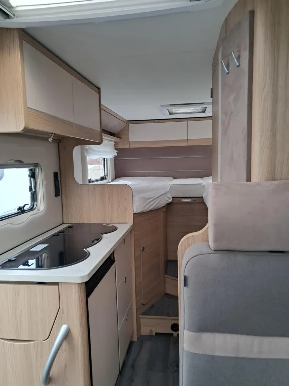 Bild 8: Wohnmobil für 2 Personen in Bamberg mieten