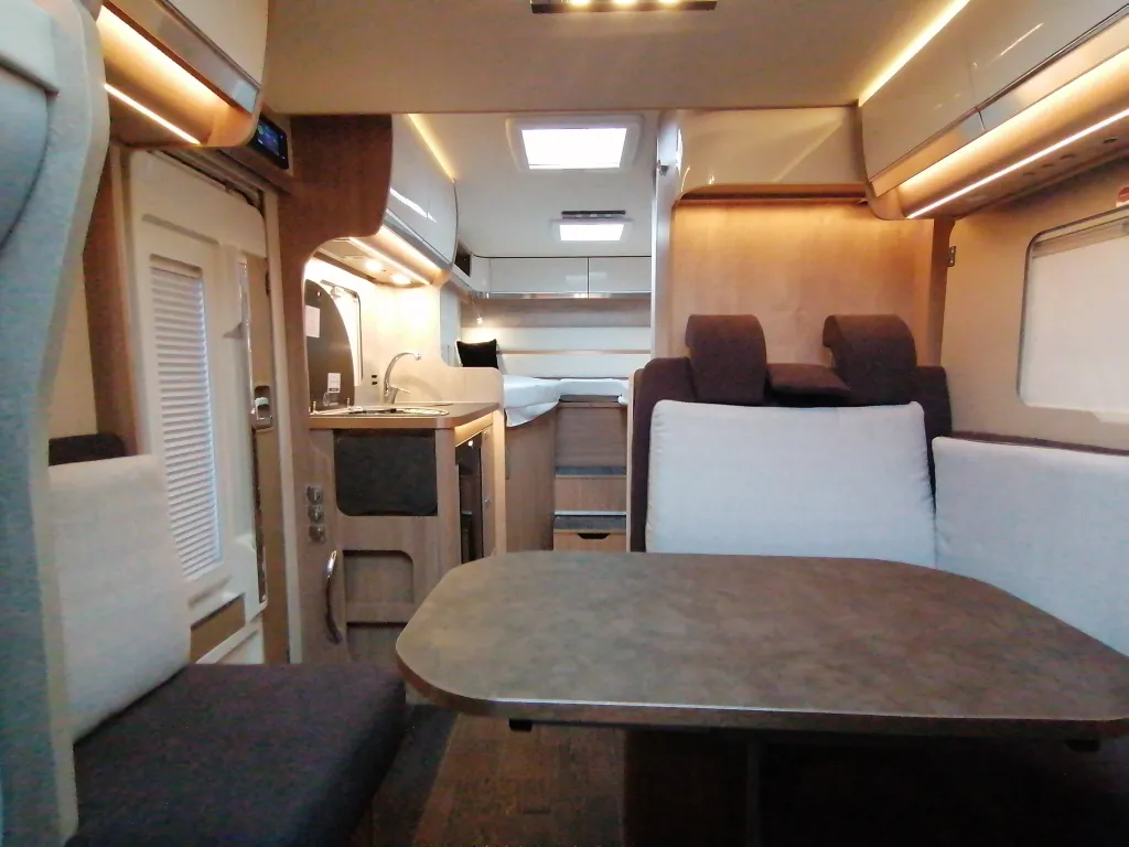 Bild 13: Wohnmobil in Weißenbach/Liezen online mieten