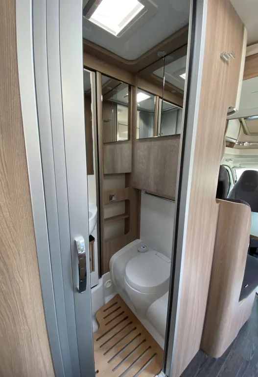 Bild 16: Wohnmobil für 3 Personen in Weißenbach/Liezen mieten