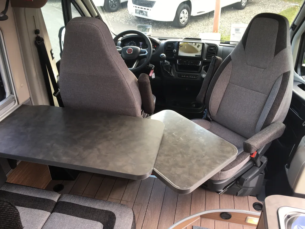 Bild 12: Wohnmobil von Knaus mieten in Hagenbrunn/Wien Bild 12: Wohnmobil von Knaus mieten in Hagenbrunn/Wien