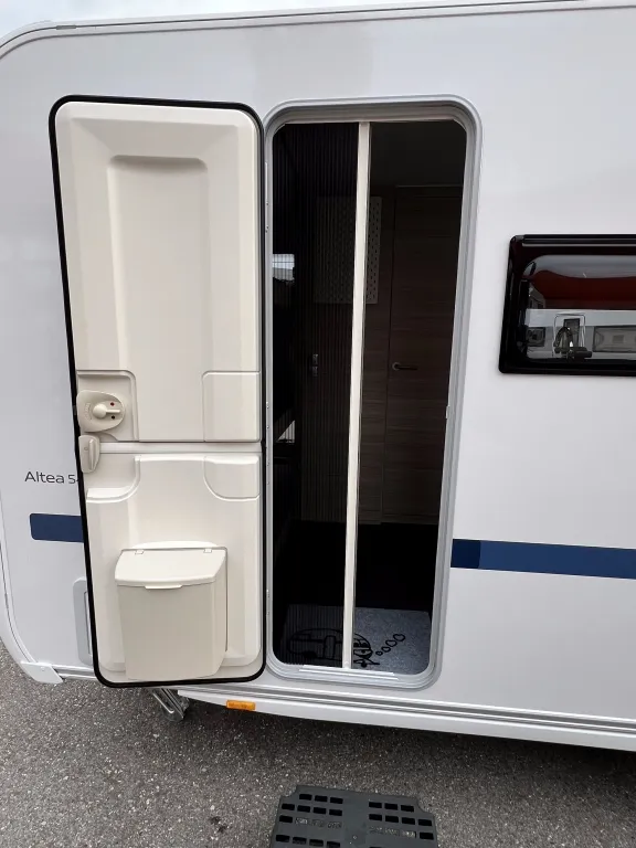 Bild 16: Wohnwagen für 6 Personen in Hagenbrunn/Wien mieten Bild 16: Wohnwagen für 6 Personen in Hagenbrunn/Wien mieten
