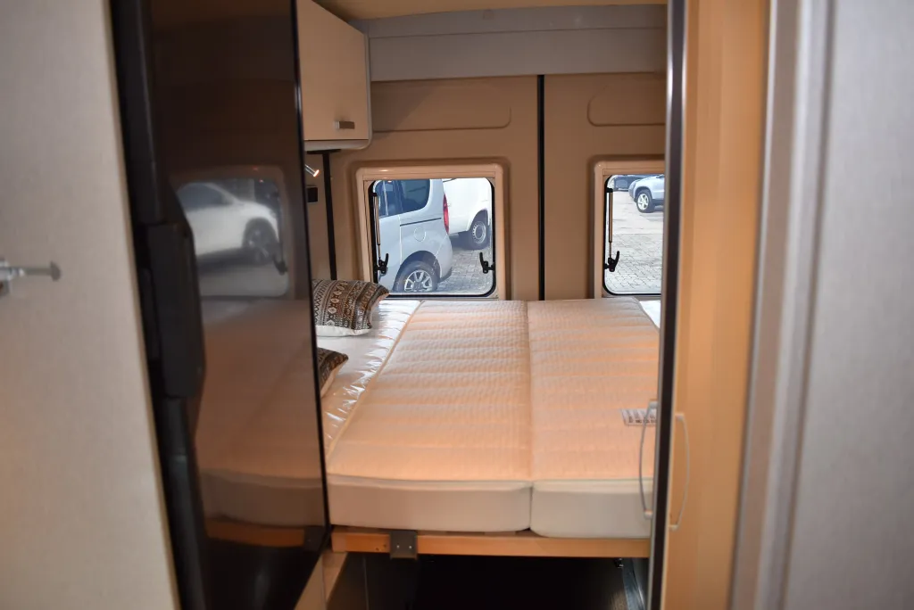 Bild 15: Hymer Wohnmobil in Eferding mieten