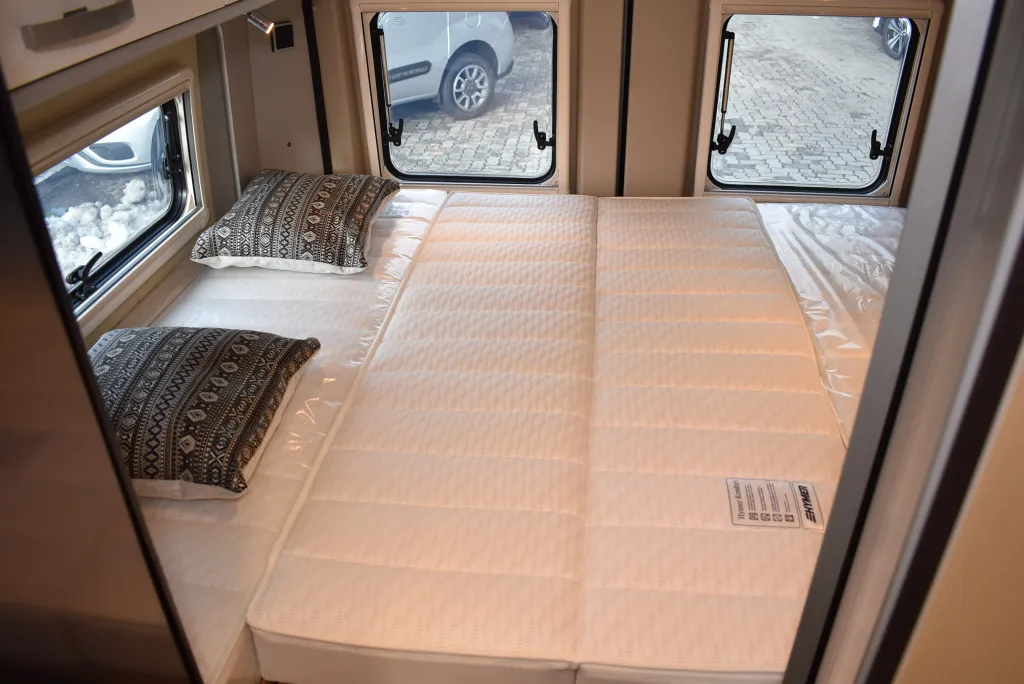 Bild 16: Wohnmobil für 4 Personen in Eferding mieten
