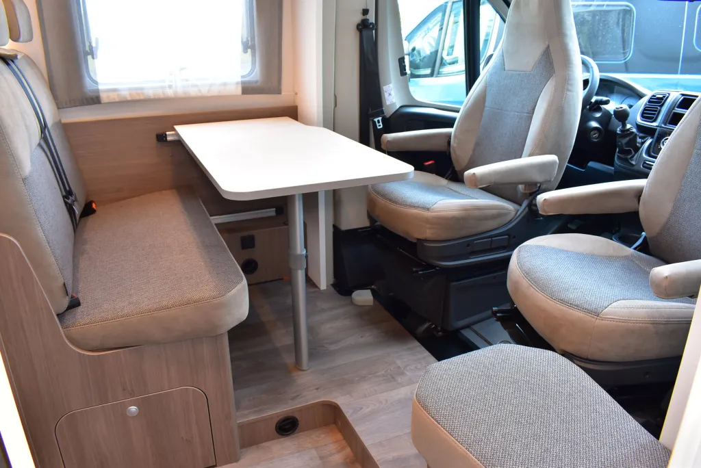 Bild 4: Wohnmobil von Carado mieten in Eferding