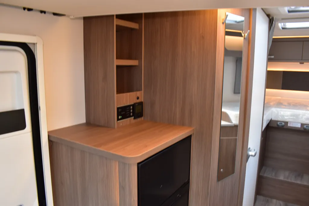 Bild 12: Wohnmobil von Carado mieten in Eferding