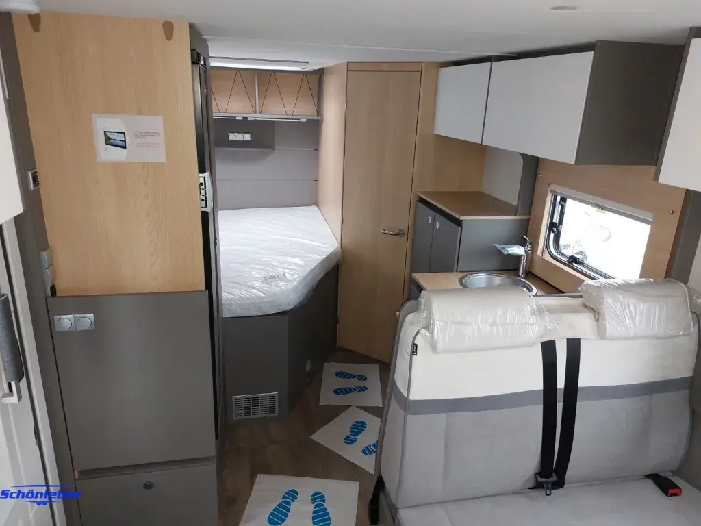 Bild 15: LMC Wohnmobil in Römerstein-Donnstetten mieten