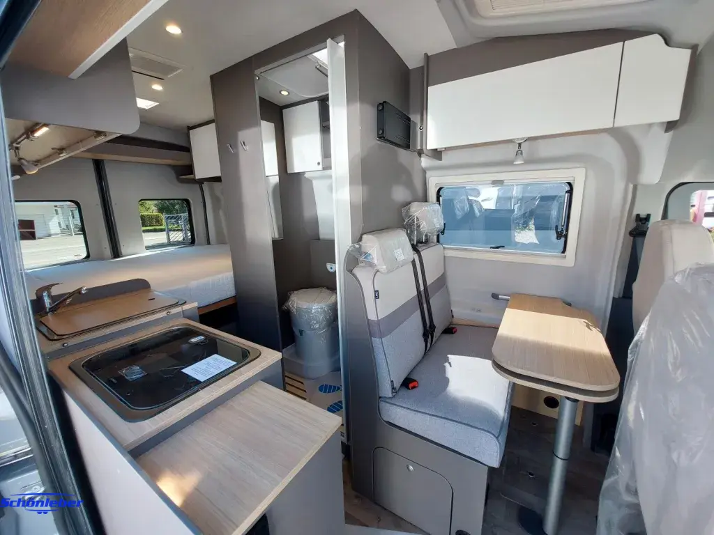 Bild 12: Wohnmobil von LMC mieten in Römerstein-Donnstetten