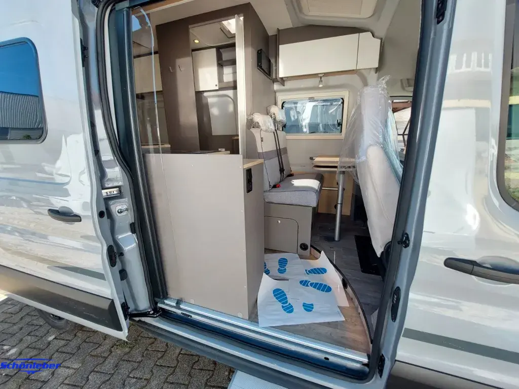 Bild 13: Wohnmobil in Römerstein-Donnstetten online mieten