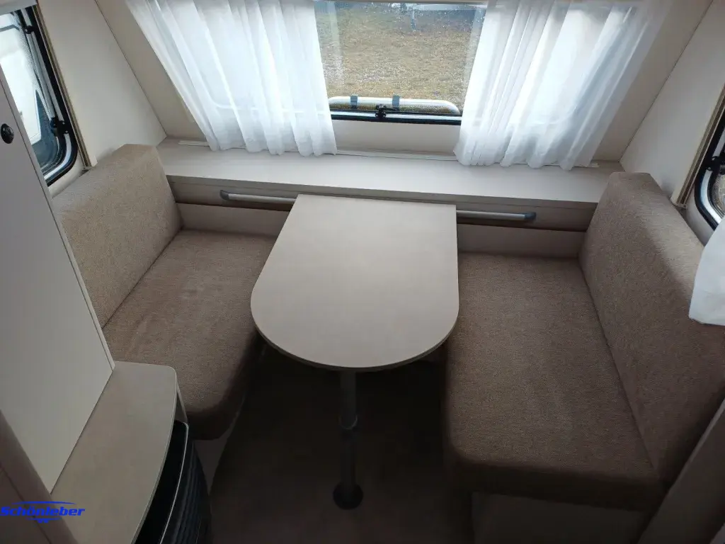 Bild 4: Wohnwagen von LMC mieten in Römerstein-Donnstetten