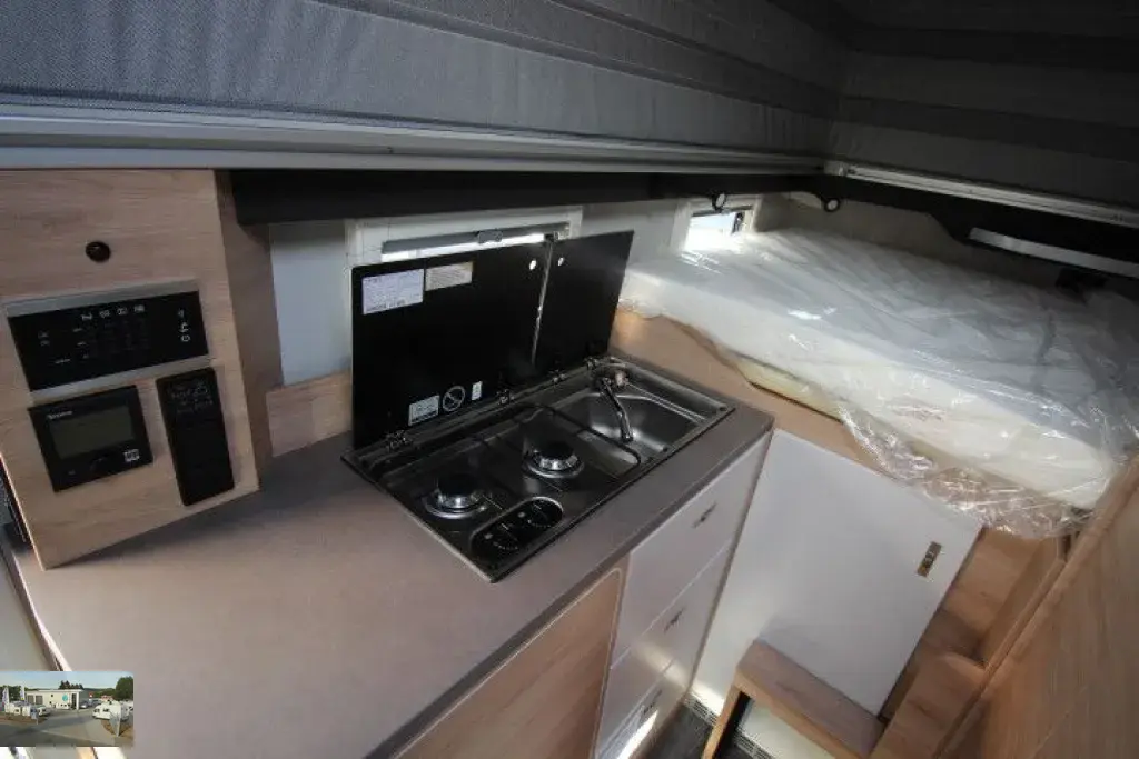 Bild 8: Wohnmobil für 2 Personen in Blomberg mieten