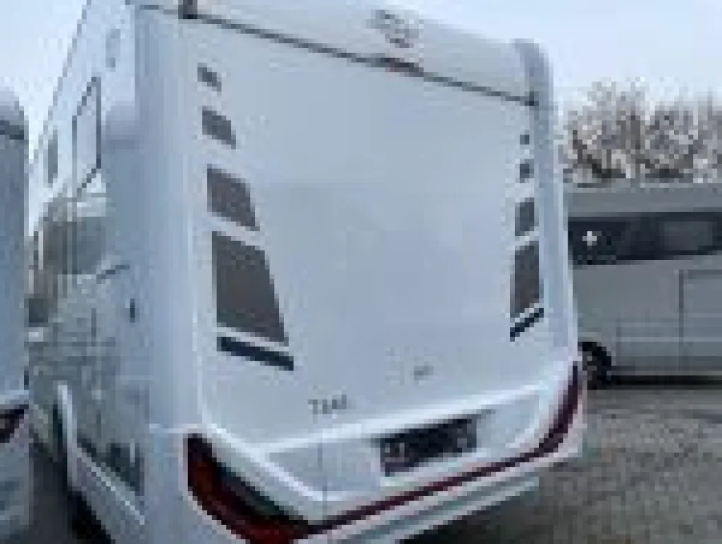 Bild 4: Wohnmobil von Carado mieten in Wernau