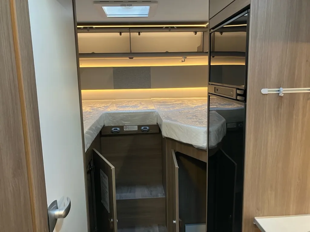 Bild 10: Wohnmobil mieten in Wernau