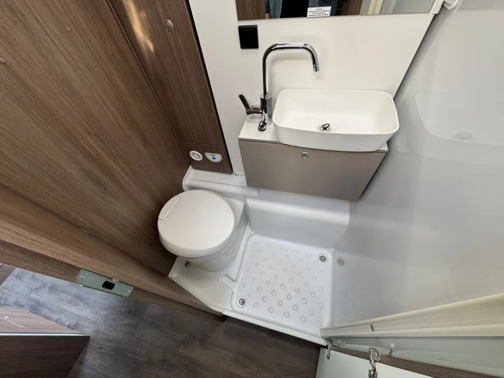 Bild 8: Wohnmobil für 4 Personen in Bamberg mieten