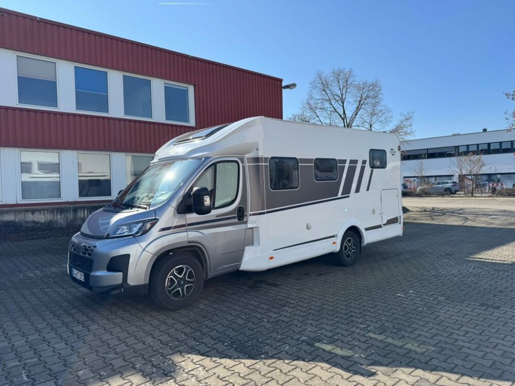 Bild 1: Carado T 338