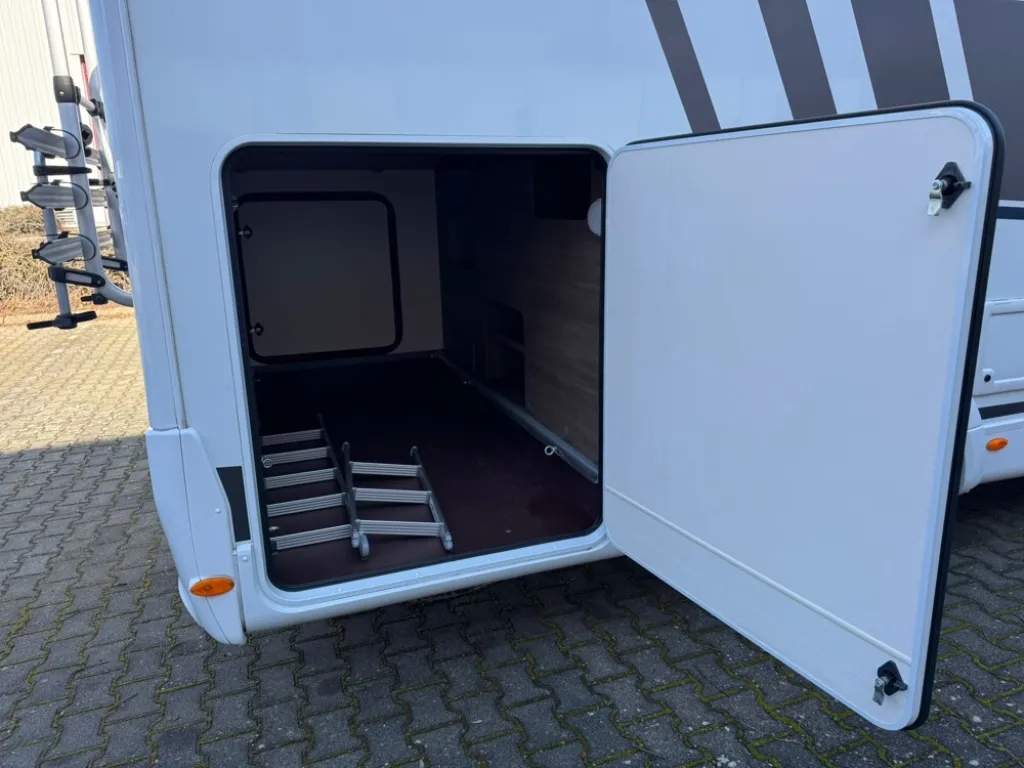 Bild 7: Carado Wohnmobil in Bamberg mieten