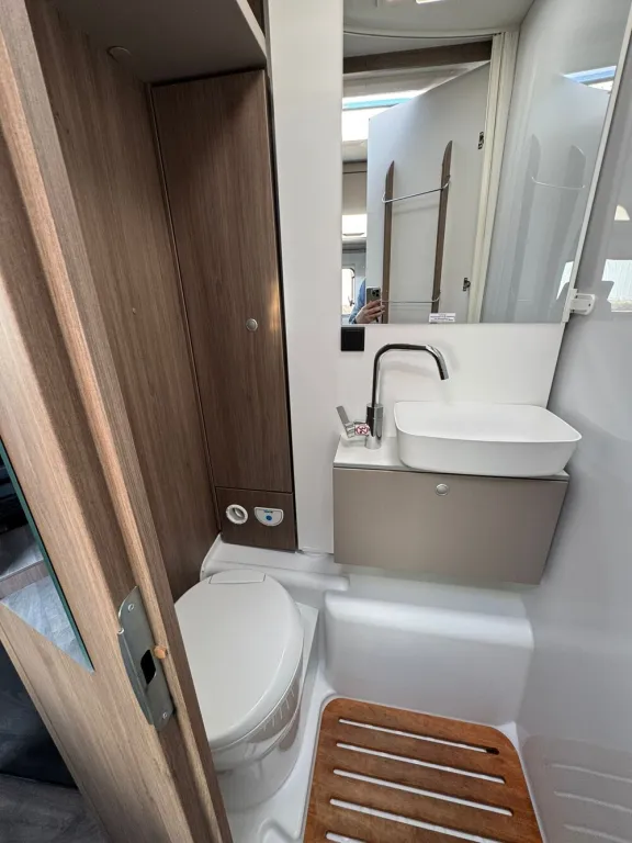 Bild 5: Wohnmobil in Bamberg online mieten