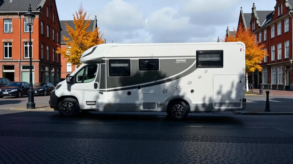 Bild 4: Wohnmobil von Miller mieten in Hamburg