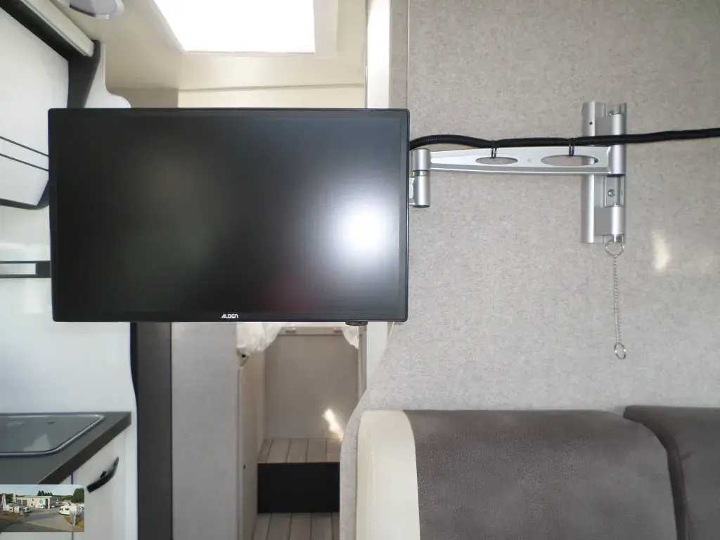 Bild 10: Wohnmobil mieten in Blomberg