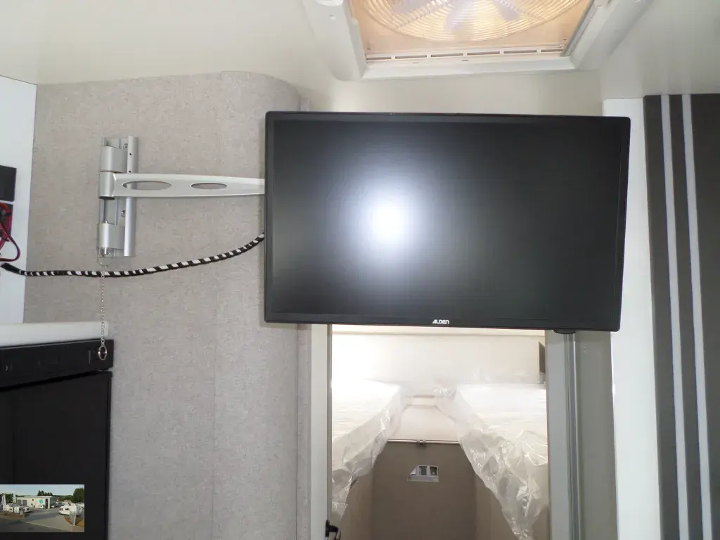 Bild 5: Wohnmobil in Blomberg online mieten