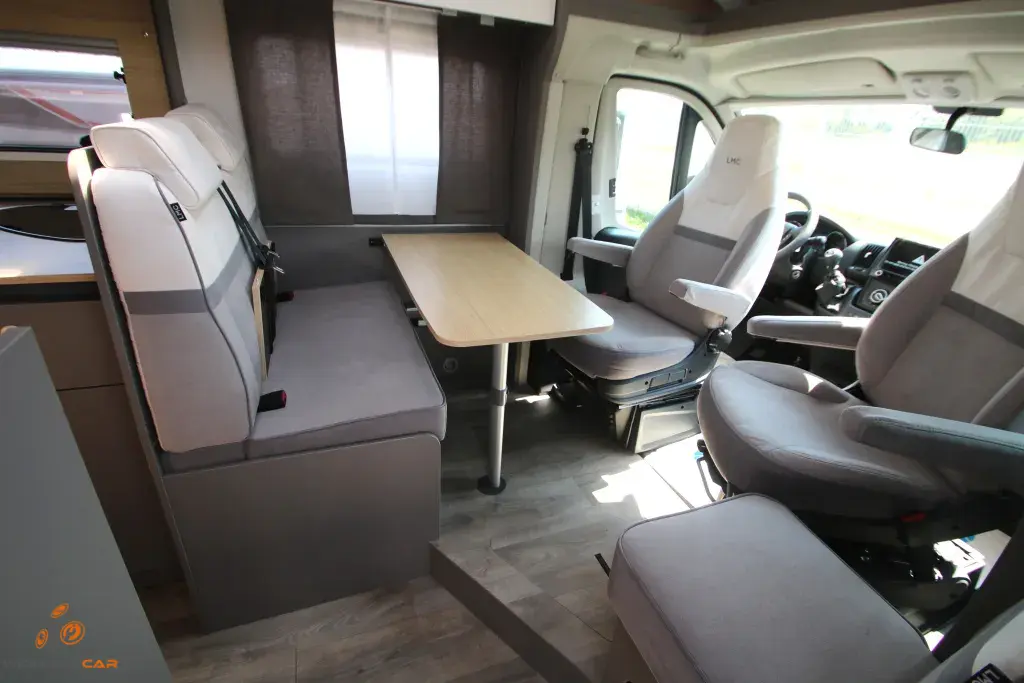 Bild 15: LMC Wohnmobil in St. Pantaleon-Erla mieten