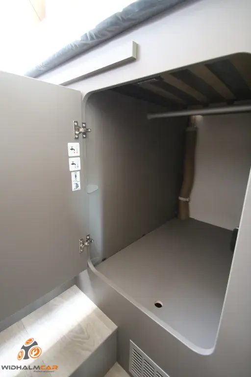 Bild 24: Wohnmobil für 3 Personen in St. Pantaleon-Erla mieten