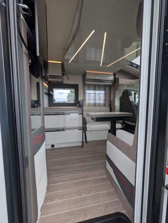 Bild 8: Wohnmobil für 4 Personen in Aschersleben mieten