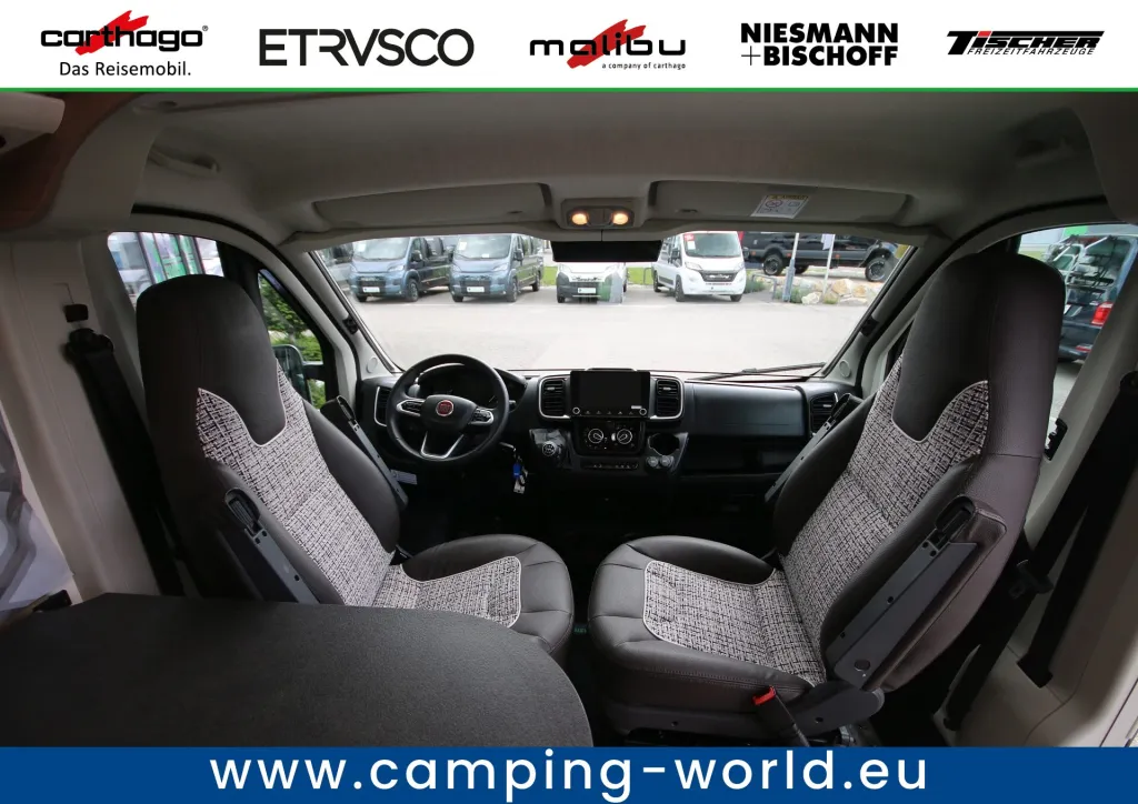 Bild 13: Wohnmobil in Vöcklabruck online mieten