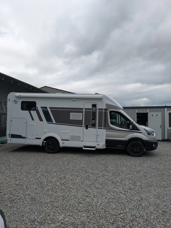 Bild 5: Wohnmobil in Kürnach online mieten