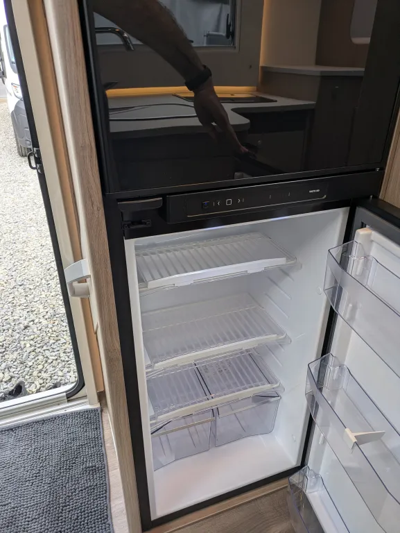 Bild 16: Wohnmobil für Personen in Kürnach mieten Bild 16: Wohnmobil für Personen in Kürnach mieten