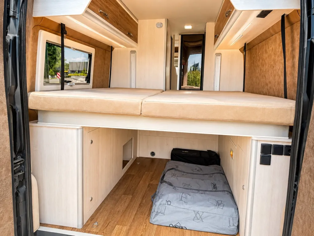 Bild 7: Megamobil Wohnmobil in Wagna mieten