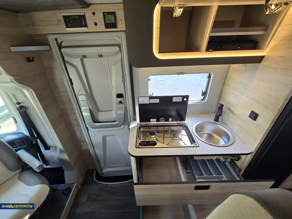 Bild 10: Wohnmobil mieten in Weißenhorn Bild 10: Wohnmobil mieten in Weißenhorn