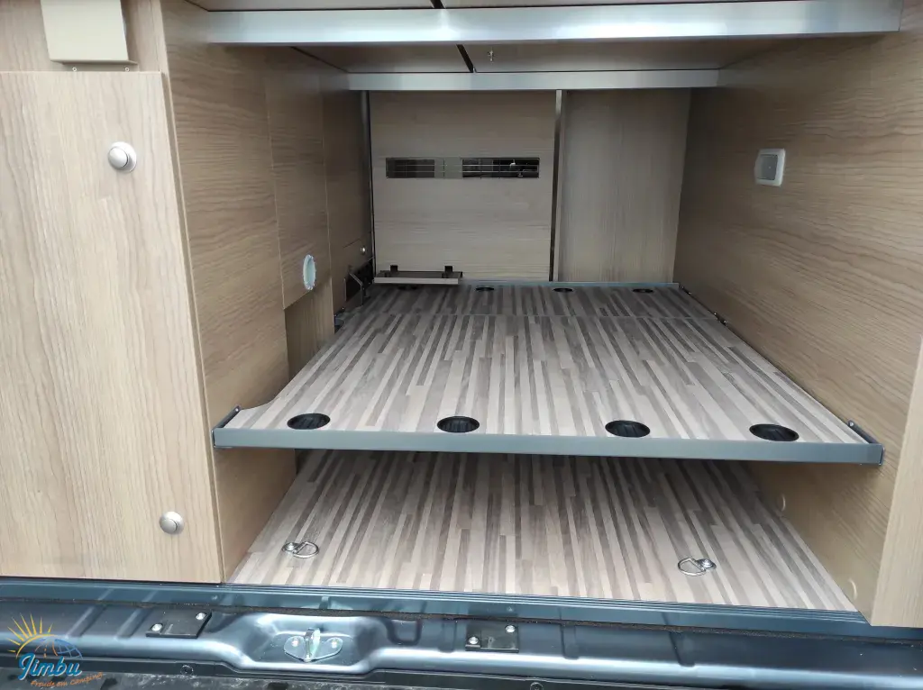 Bild 9: Malibu Van First Class - Two Rooms 640 LE RB charming GT skyview