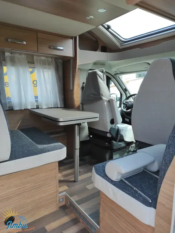 Bild 8: Wohnmobil für 5 Personen in Knittlingen mieten Bild 8: Wohnmobil für 5 Personen in Knittlingen mieten