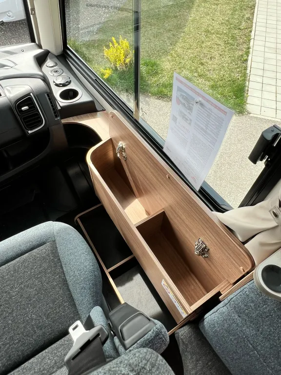 Bild 13: Wohnmobil in Hagenbrunn online mieten