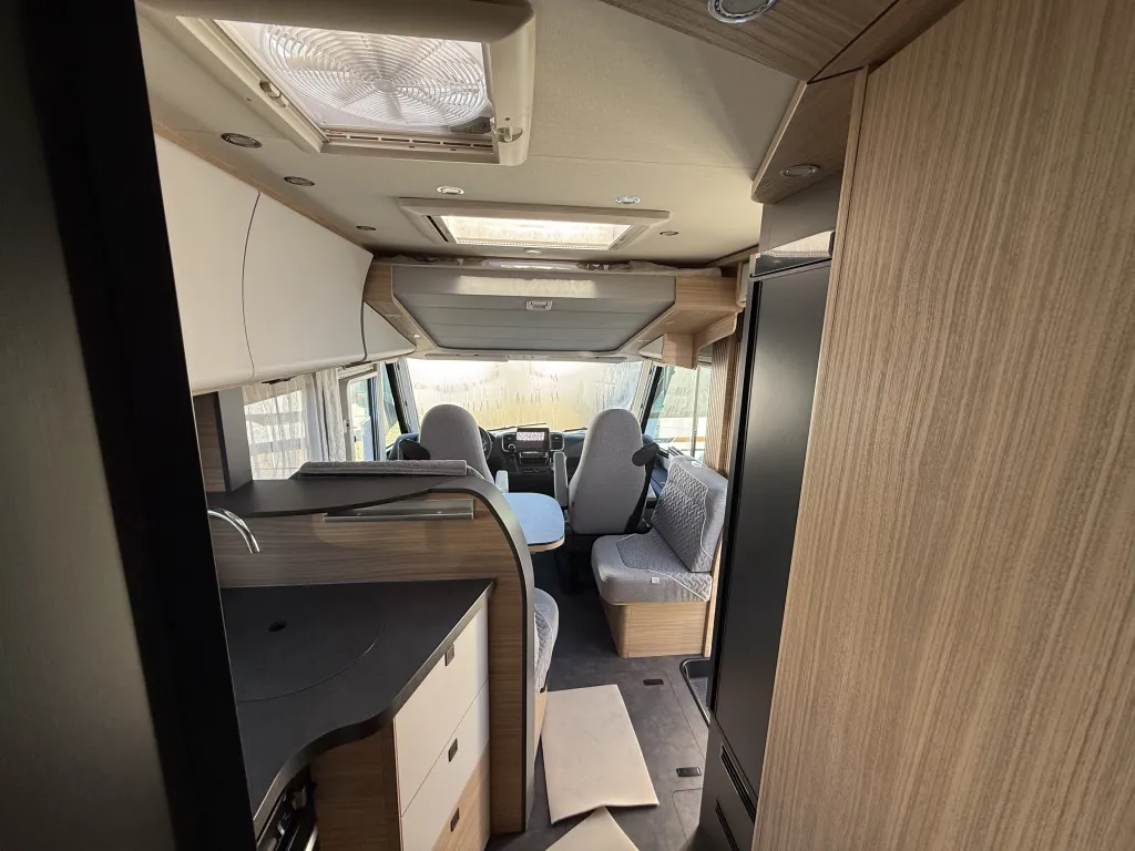 Bild 13: Wohnmobil in Wernau online mieten