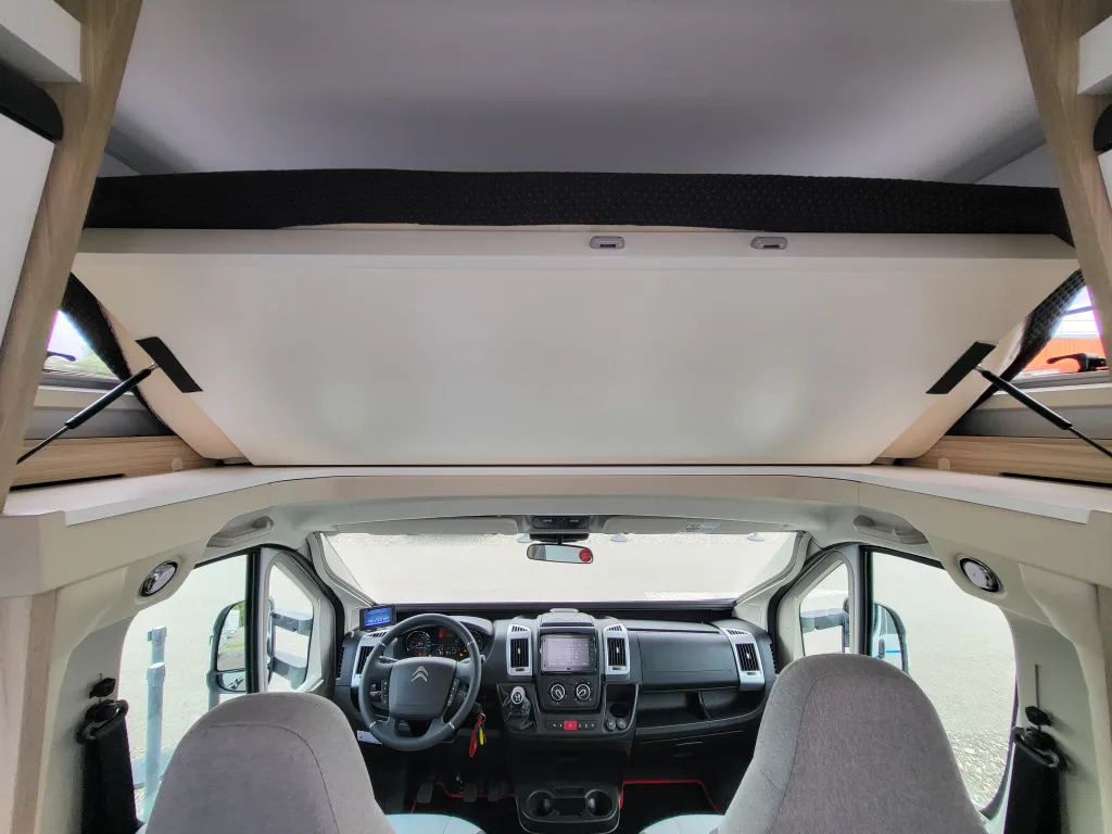 Bild 16: Wohnmobil für 7 Personen in Hagenbrunn mieten Bild 16: Wohnmobil für 7 Personen in Hagenbrunn mieten