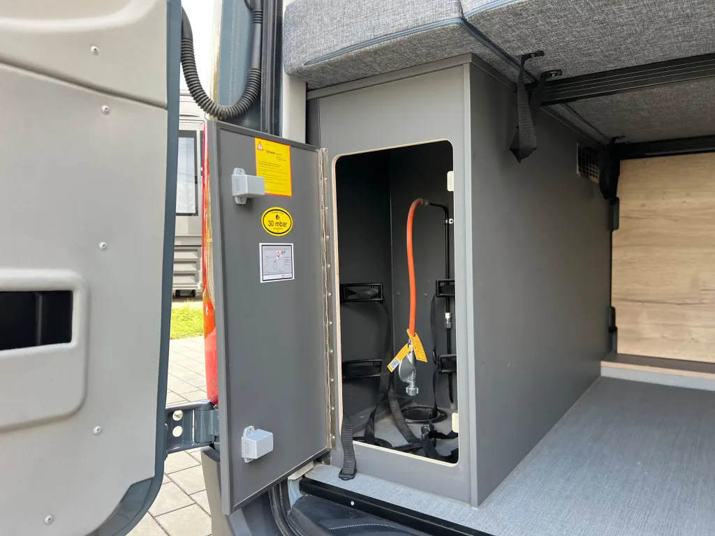 Bild 16: Wohnmobil für 2 Personen in Sulzemoos mieten Bild 16: Wohnmobil für 2 Personen in Sulzemoos mieten