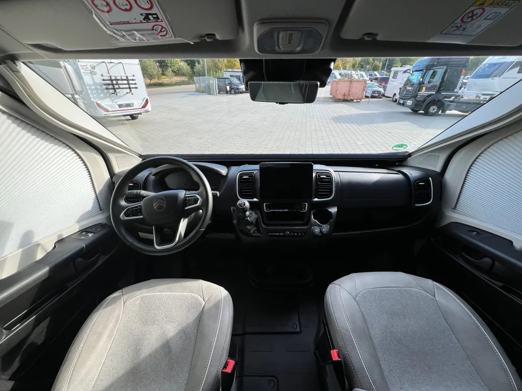 Bild 24: Wohnmobil für 2 Personen in Sulzemoos mieten Bild 24: Wohnmobil für 2 Personen in Sulzemoos mieten